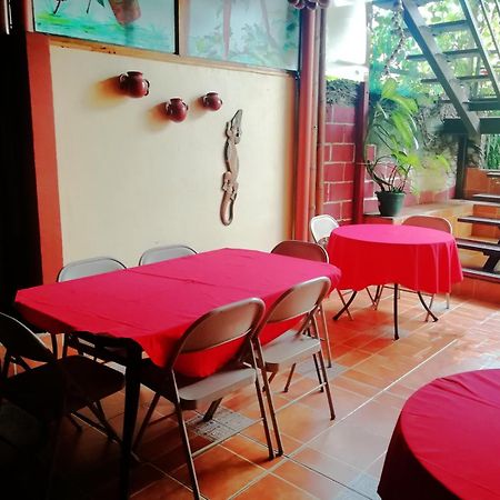 Hotel Pacande B&B Alajuela Екстериор снимка